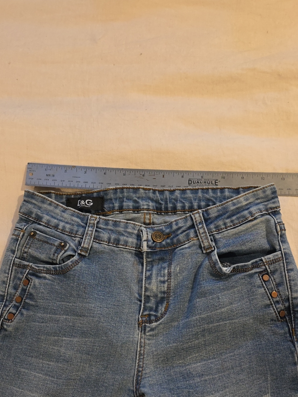 D&G Women's Medium Blue Skinny Jeans - Picture 9 of 10